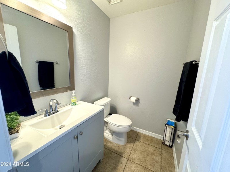 8163B7BF-4B67-47E2-AC02-0AC452F1BDF5