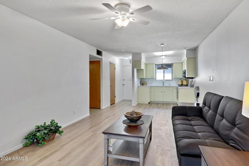 6721 E McDowell Rd G316-4