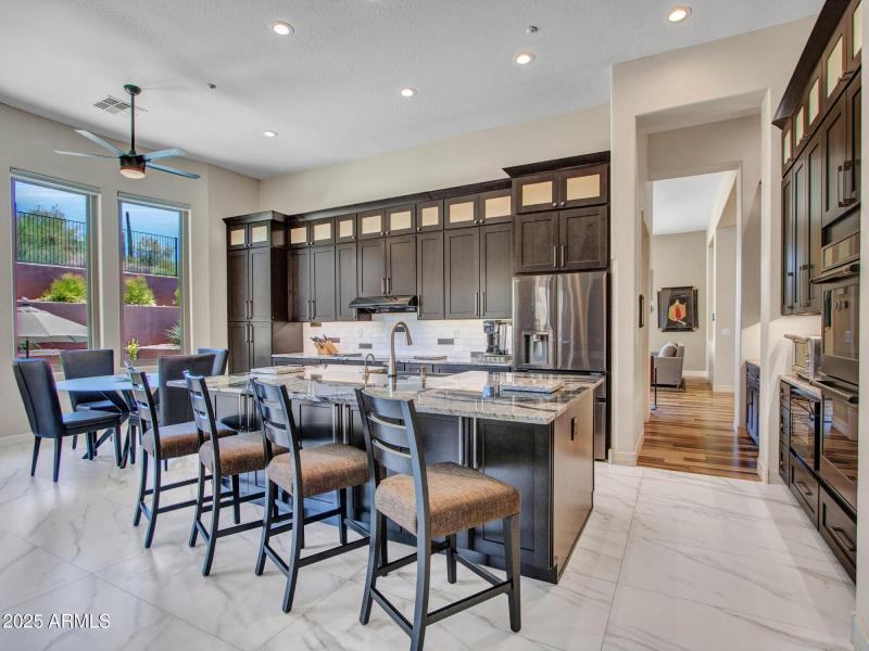 10-Kitchen-(4)