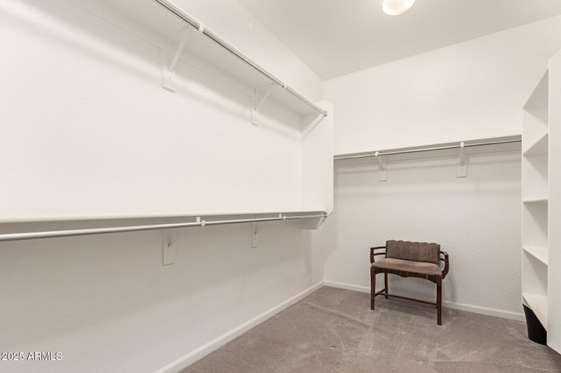 Prinary Walk-in Closet