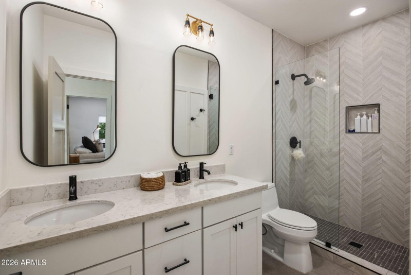 26-web-or-mls-D46A6433 copy