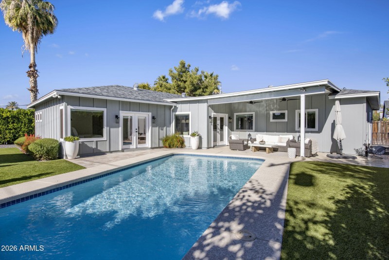 1-web-or-mls-D46A6476