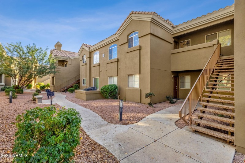 33-web-or-mls-5335-e-shea-blvd-2052