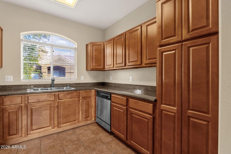 5-web-or-mls-5335-e-shea-blvd-2052