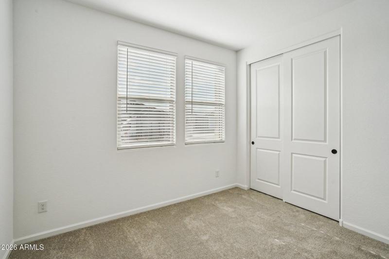 19-web-or-mls-W Camden Ave-S0301-019