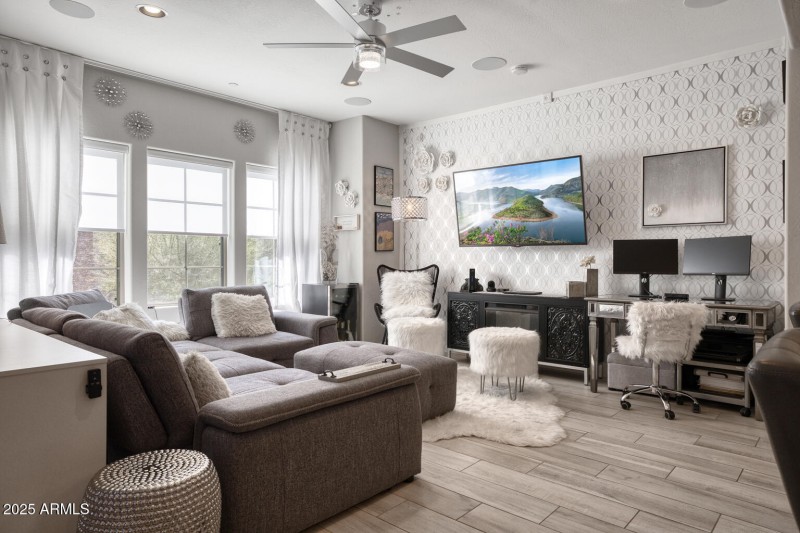 3935 E Rough Rider Rd Unit 1267 Phoenix