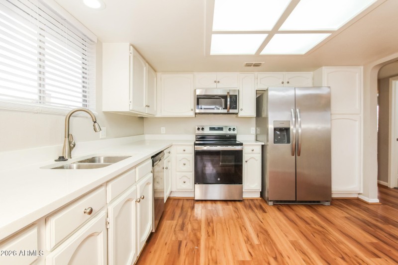 006-photo-kitchen-15064421