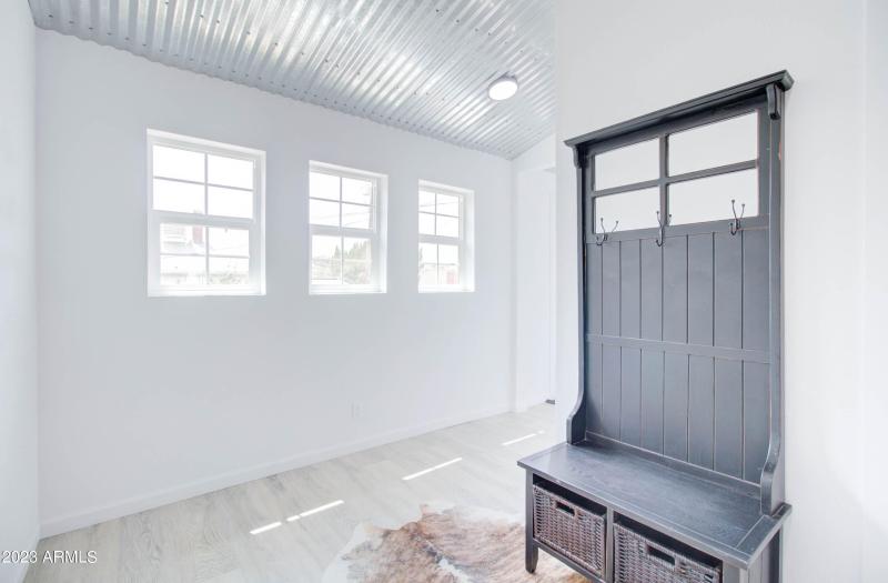 258 S Sutherland St Furnished-28