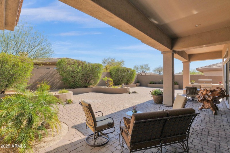 Tranquil and Peaceful Backyard