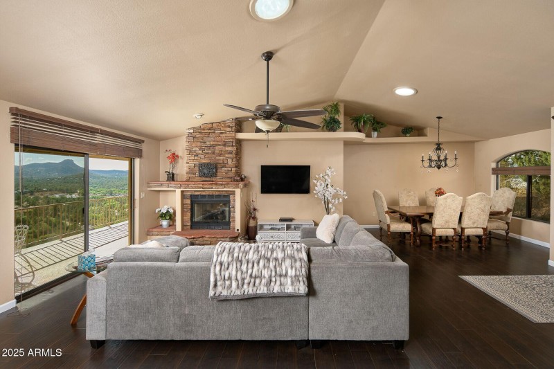 Nice view of Living Rm and Formal Dining