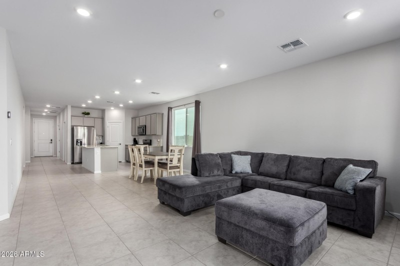 35650 W Mallorca Ave