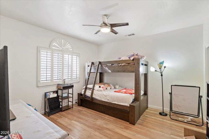 Flexible Bedroom Space