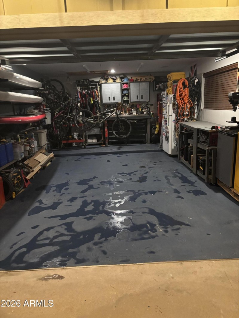 Garage 1