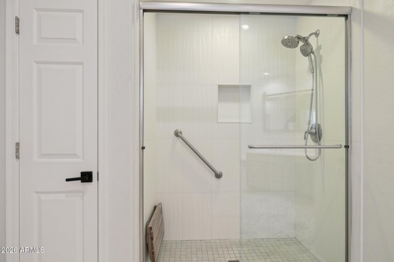 25-web-or-mls-4232-s-alamandas-way