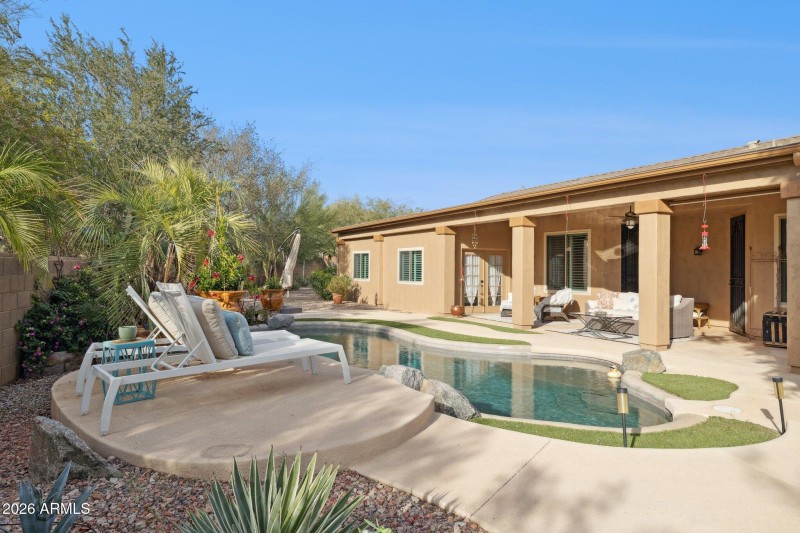 52-web-or-mls-4232-s-alamandas-way