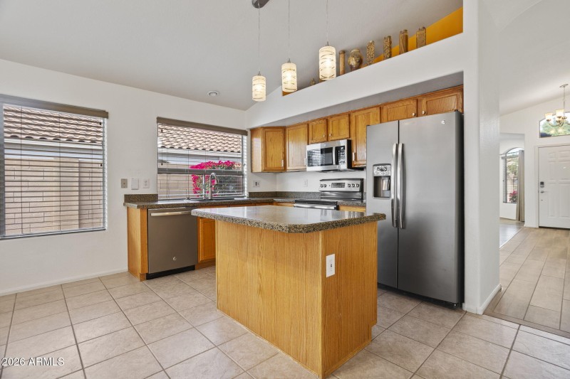 16125 W Latham St Goodyear - 238