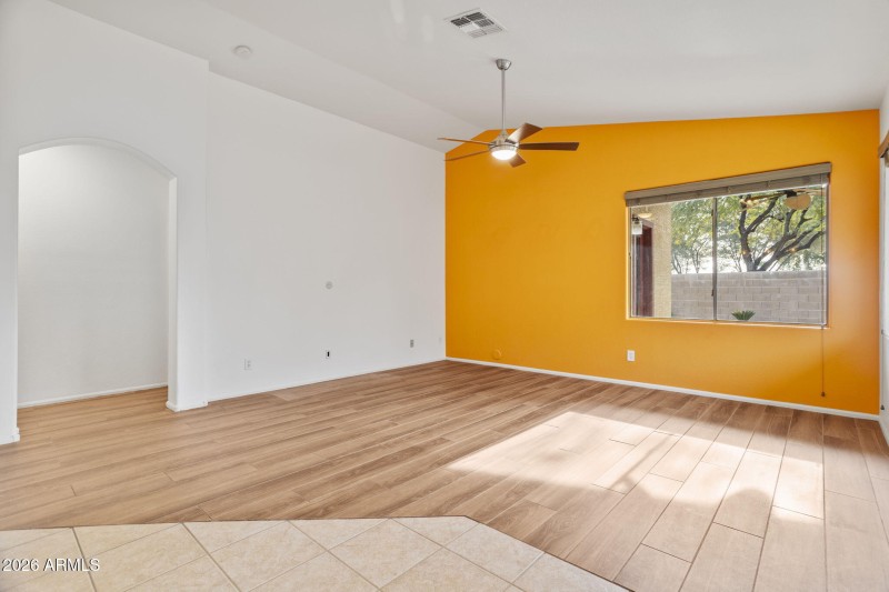 16125 W Latham St Goodyear - 258