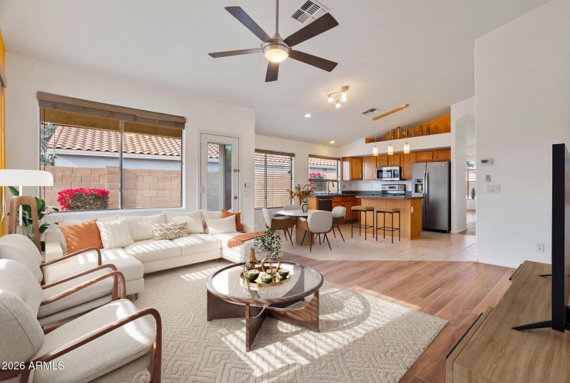 16125 W Latham St Goodyear - 268-VS