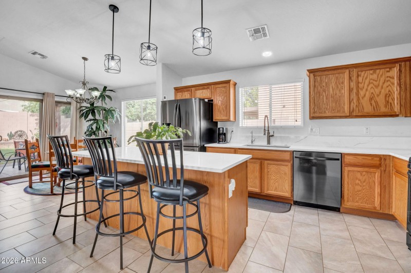 9-web-or-mls-13980 W Maunna Loa-9