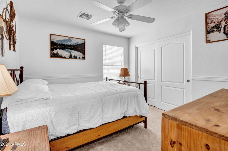 16-web-or-mls-13980 W Maunna Loa-16