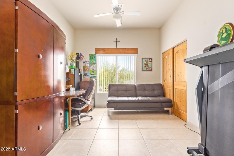 20230420063704619896000000-o Guest Bed 2