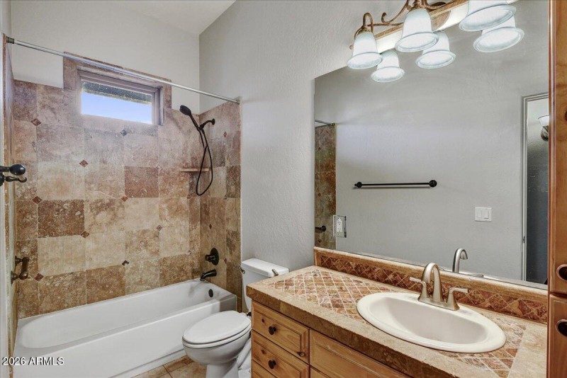 2nd Bathroom