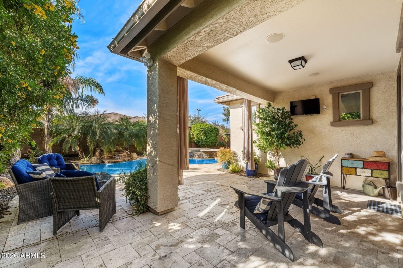 013__4591 E Waterman St