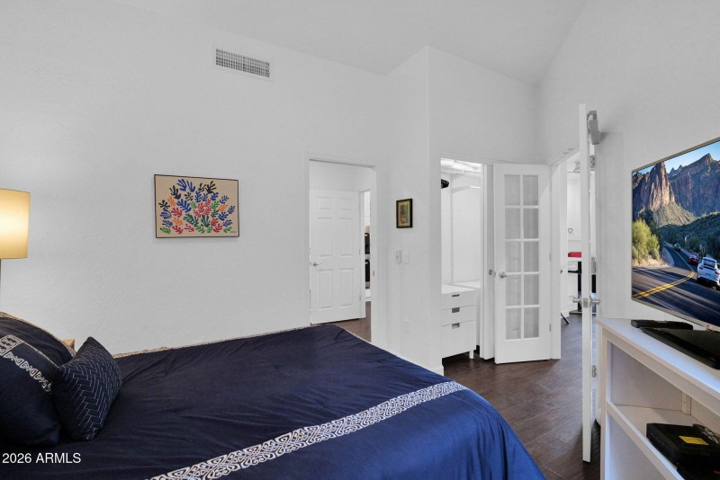 13-web-or-mls-P1426138