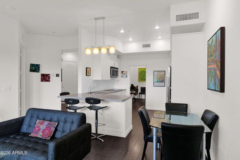 20-web-or-mls-P1426160