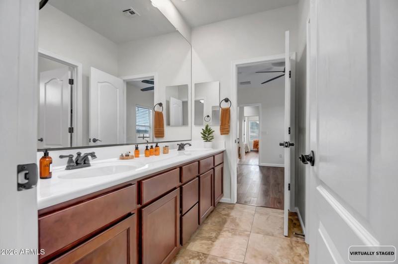 JACK AND JILL BATH