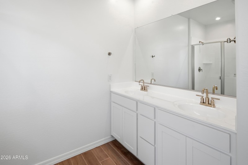 Acacia Foothill-vacant-22