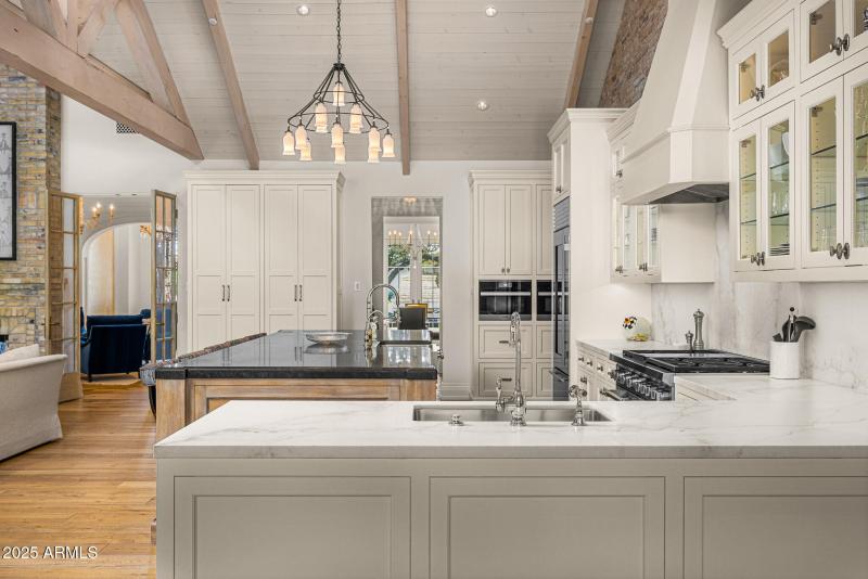 luxury kitchen4