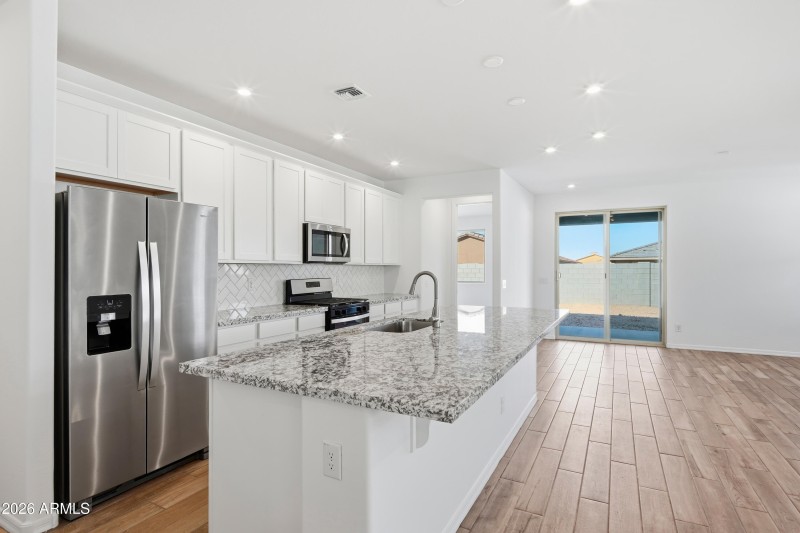 Acacia Foothill-vacant-10