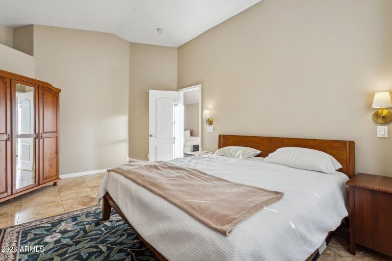 Soaring ceilings and loads of space