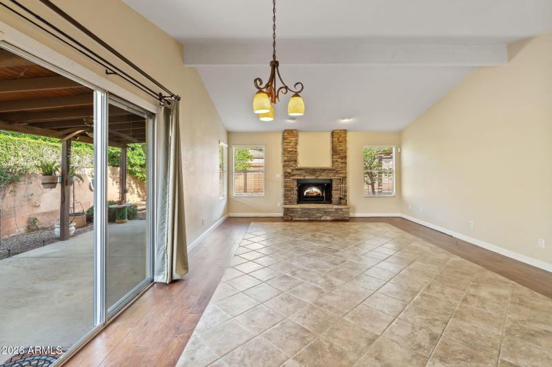 12-web-or-mls-DSC_4012