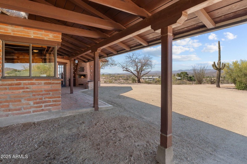 890 W Palo Verde Dr