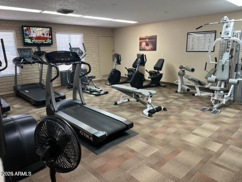 WORKOUT ROOM HOLIDAY PALMS