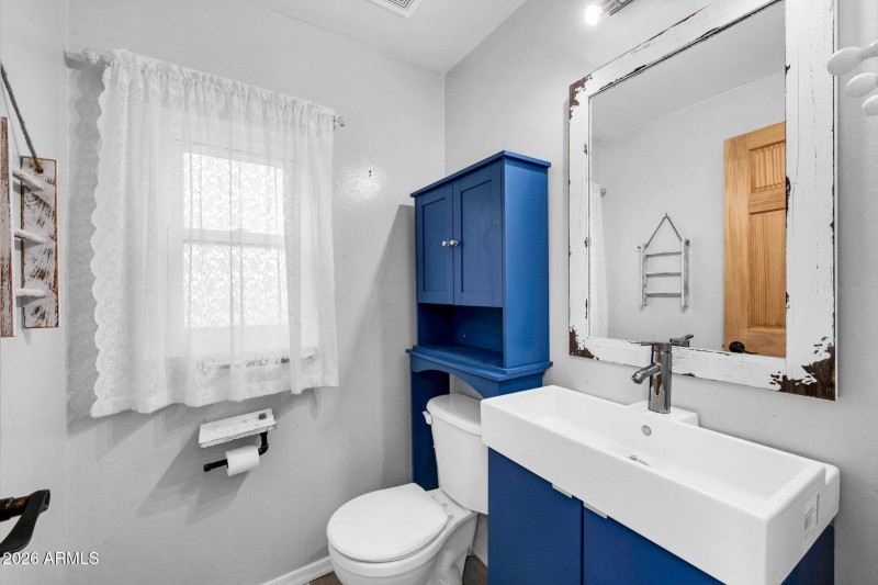 7245 S 41st Dr-29 (1)