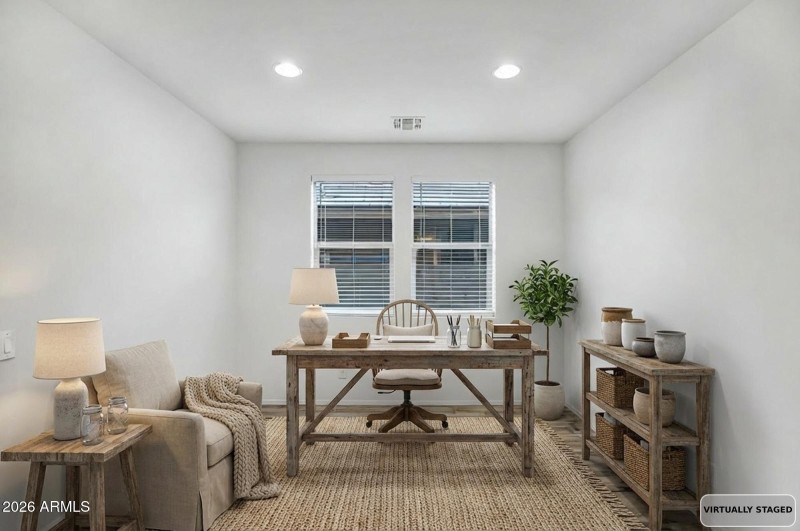 OFFICE OR FLEX SPACE