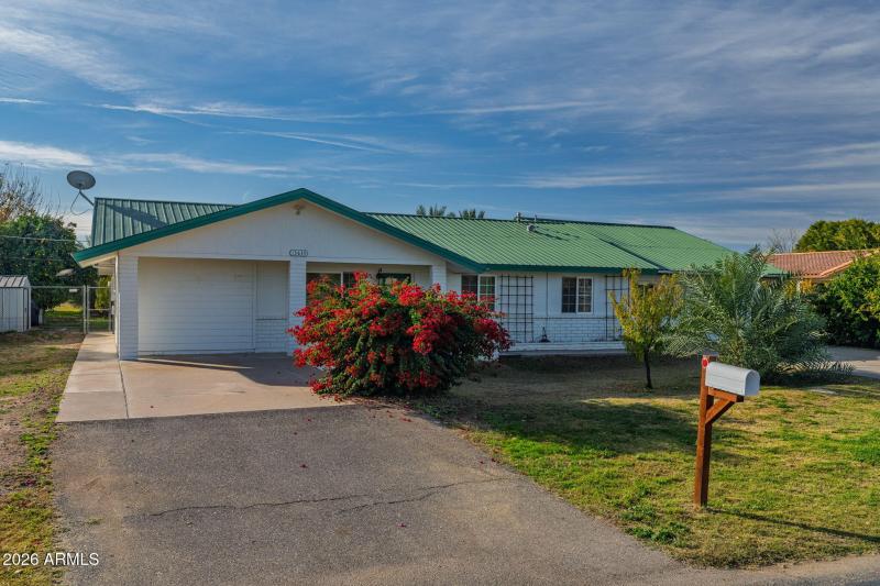 3-web-or-mls-13839 E Morgan Drvie - Main