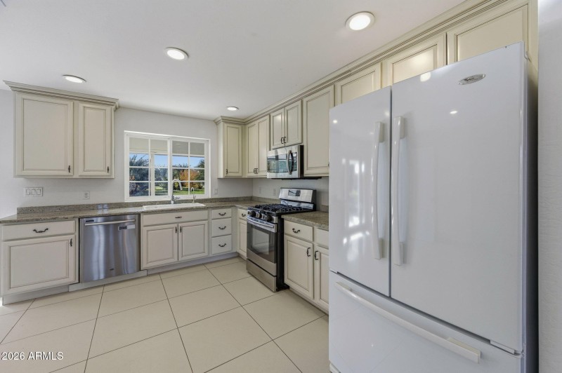 18-web-or-mls-13839 E Morgan Drvie - Mai