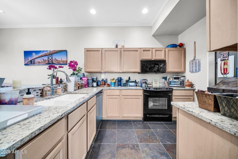 8270 N Hayden Rd 2052-13