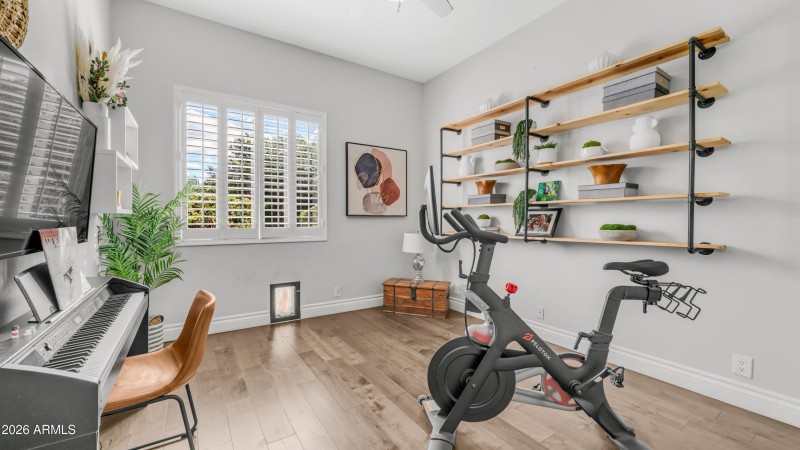 2731 E Capricorn Pl (43)