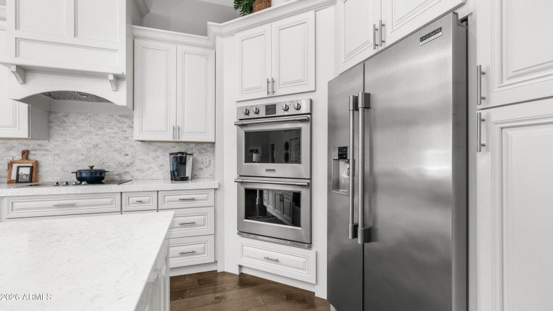 2731 E Capricorn Pl (31)