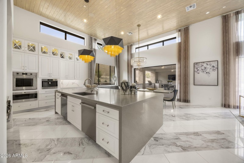 17-web-or-mls-13917-n-prospect-trl