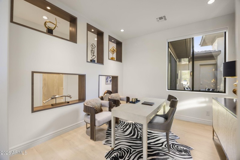 27-web-or-mls-13917-n-prospect-trl