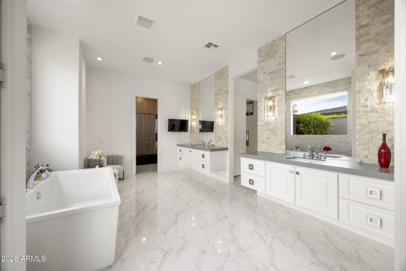 36-web-or-mls-13917-n-prospect-trl