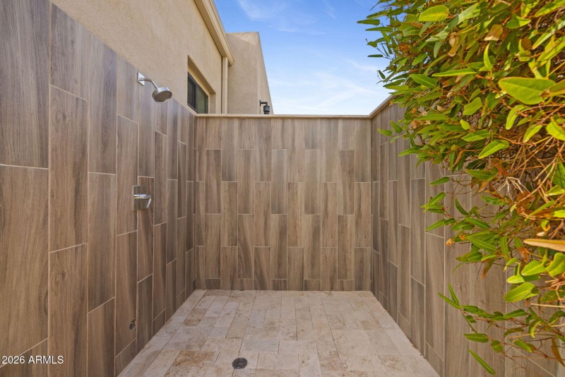 63-web-or-mls-13917-n-prospect-trl