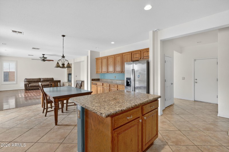 72-web-or-mls-Ravenswood_09 (2)