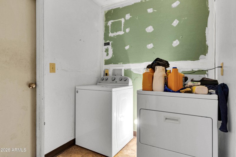 4970 E Hidalgo St-16